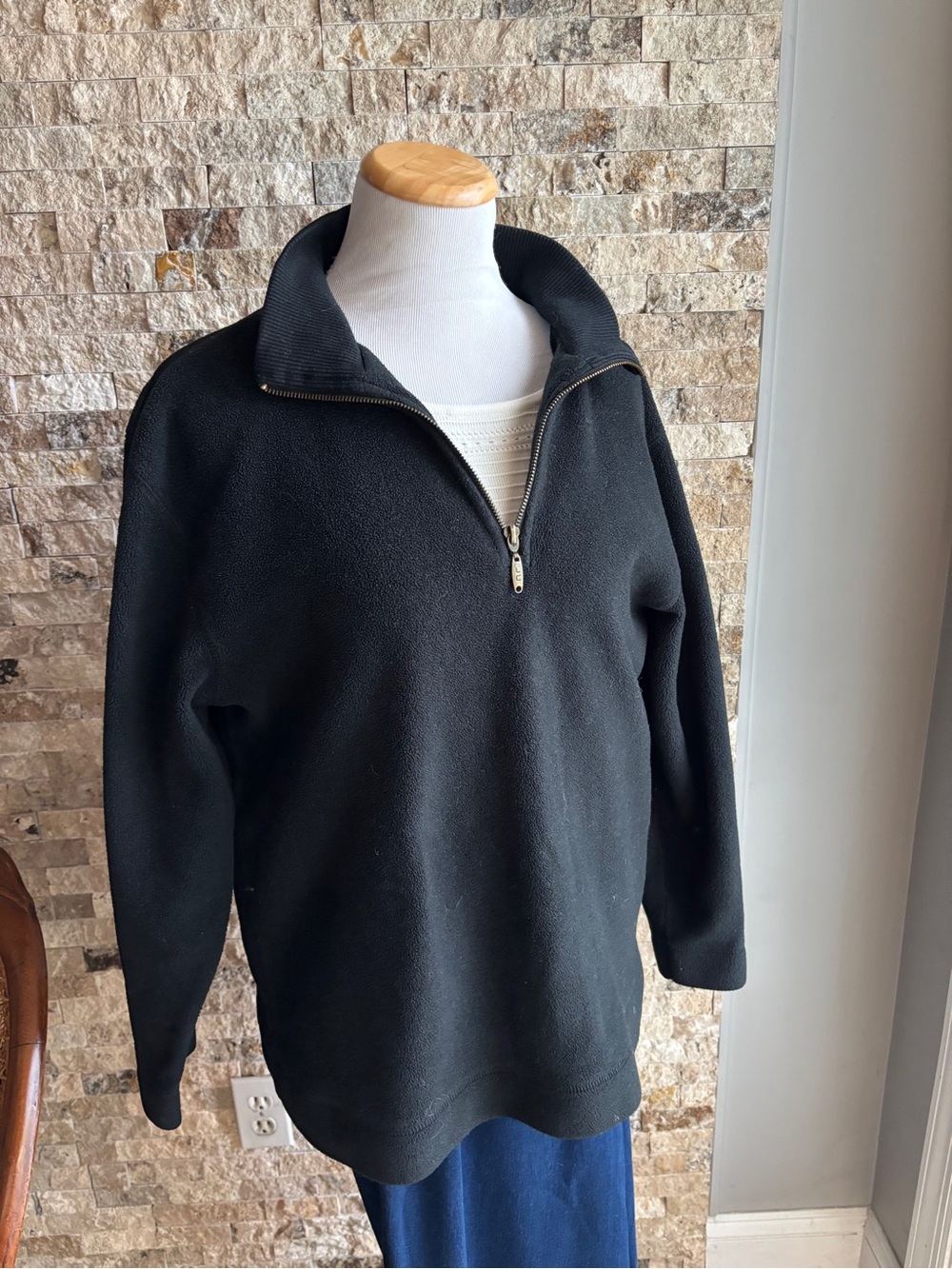 Liz Claiborne Black Half-Zip Funnel Neck Sweatshirt